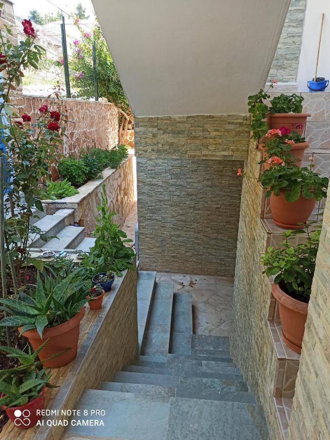 Hotel Bella Vista Himarë Exterior foto